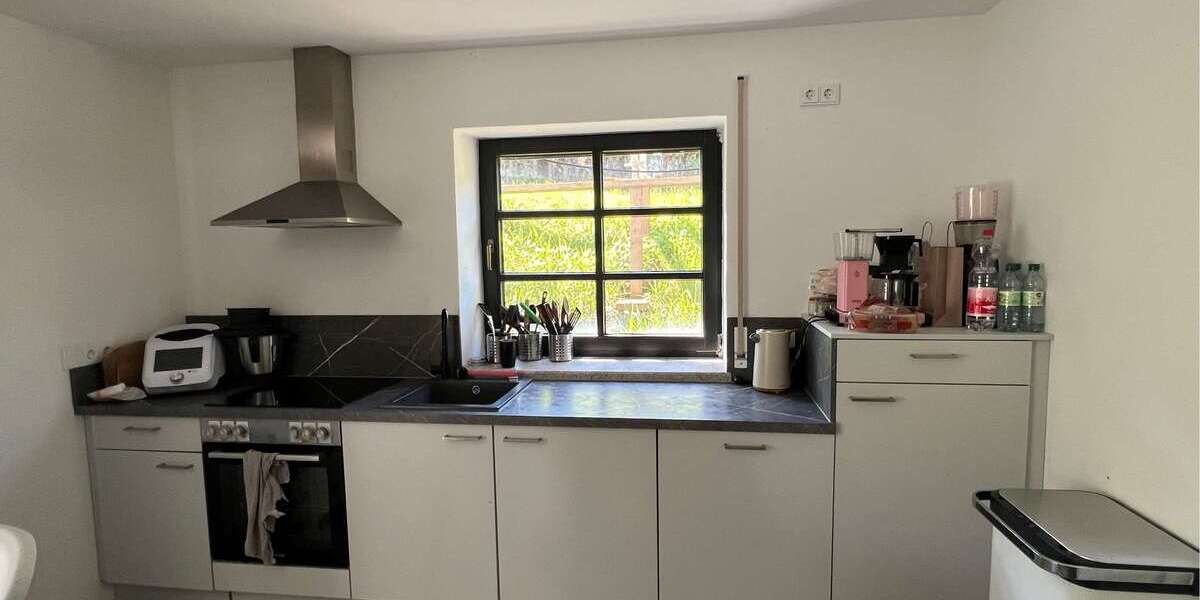 Etagenwohnung Königsberg - 1 Zimmer, 50 m&sup2;, 400&euro; | Angebot:26663895