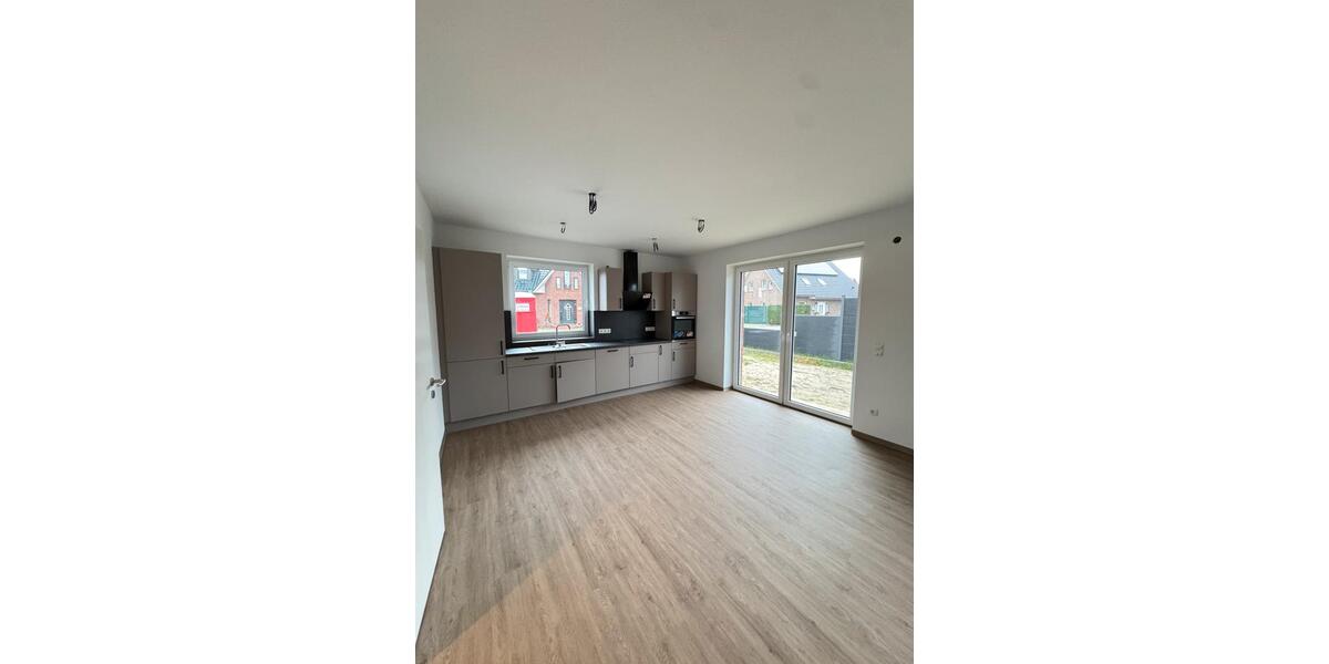 Doppelhaushälfte Lorup - 6 Zimmer, 95 m&sup2;, 885&euro; | Angebot:24945423