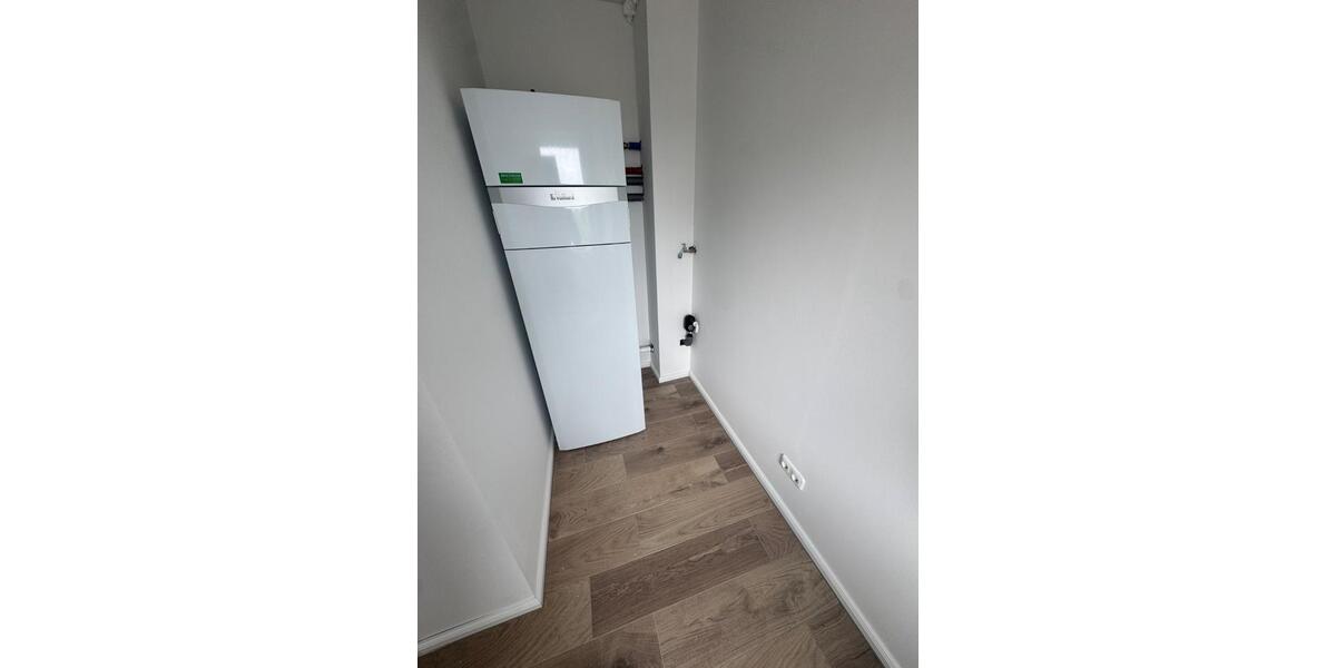 Doppelhaushälfte Sternberg - 4 Zimmer, 129 m&sup2;, 1.380&euro; | Angebot:26251491