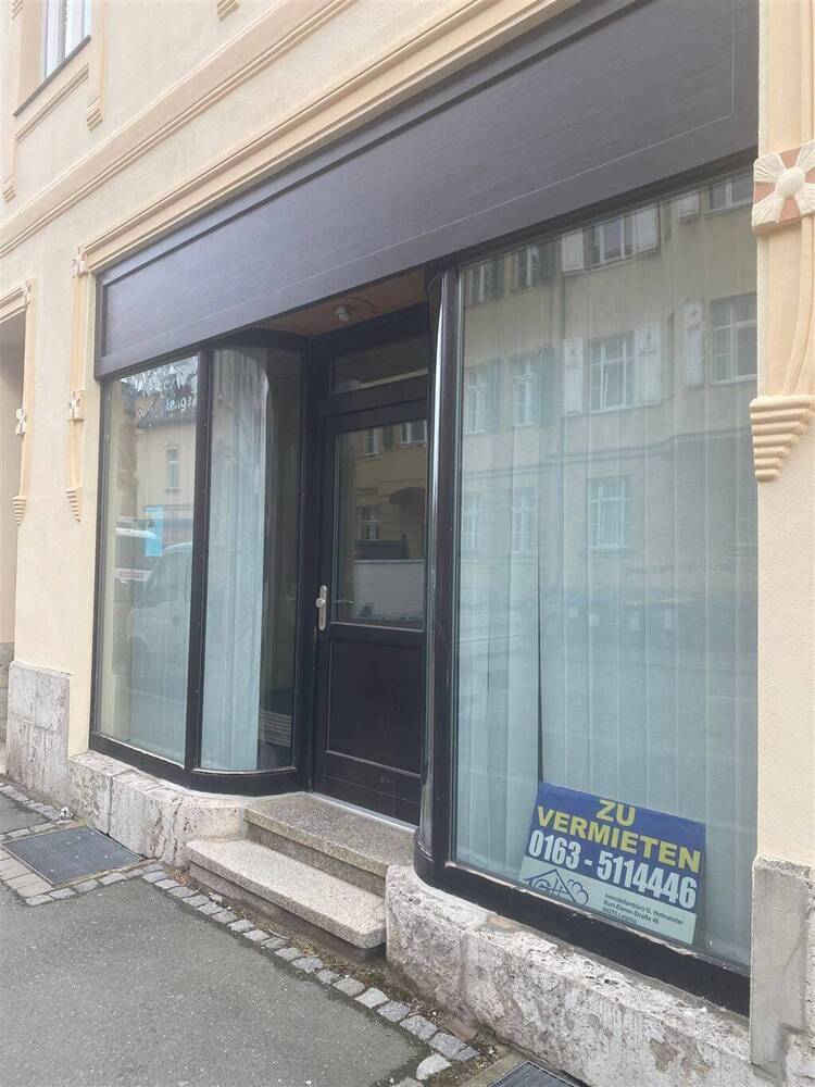 Weimar* Westvorstadt* san. Altbau* LadeneinheitBürofläche*Erdgeschoss* 4 Zimmer* WC* Etagenheizung