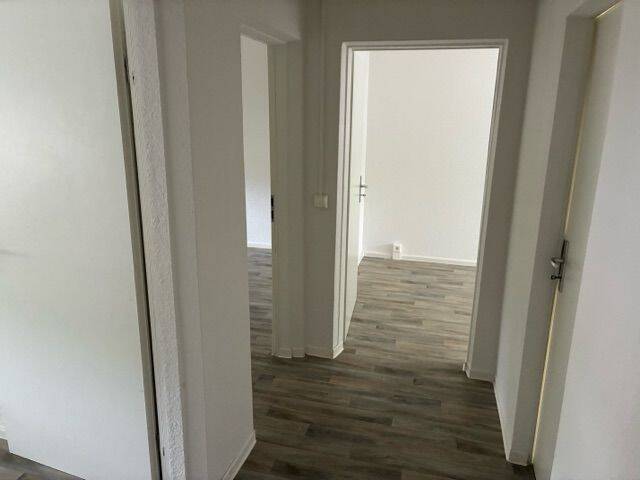 Etagenwohnung Halle (Saale) Südliche Neustadt - 3 Zimmer, 60 m&sup2;, 371&euro; | Angebot:26731111