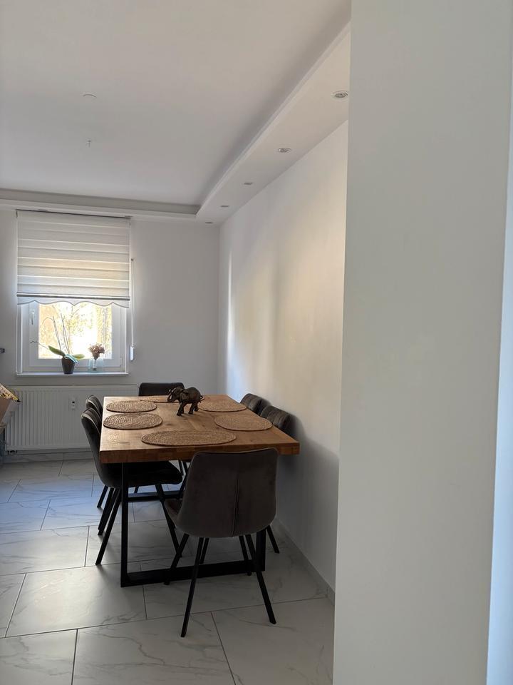 Helle hochwertige Mietwohnung mit Garten in Hannover Wülfel zimmer