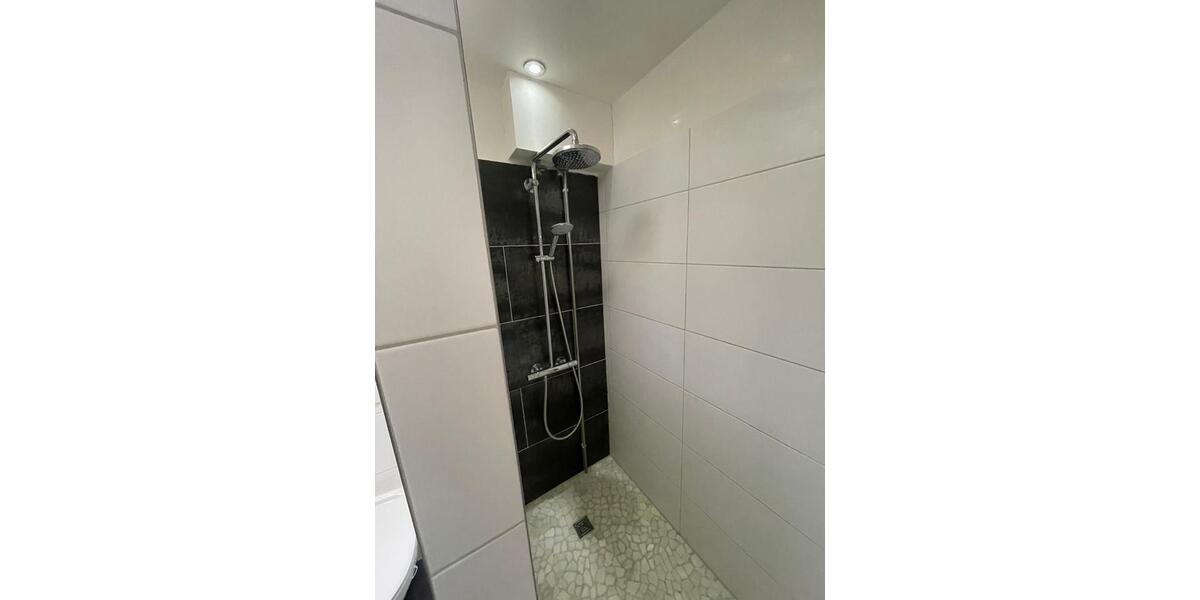 Etagenwohnung Traunreut Irsing - 1.5 Zimmer, 42 m&sup2;, 560&euro; | Angebot:25124458