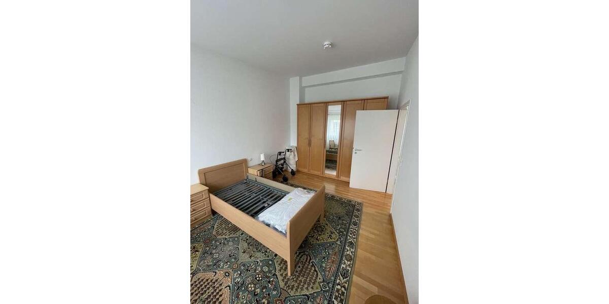 Dachgeschoßwohnung Bad Dürrheim - 2 Zimmer, 78 m&sup2;, 975&euro; | Angebot:26528700
