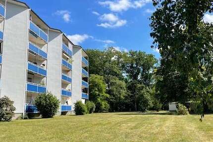 Wohnung Neu Isenburg - 3 Zimmer, 80 m&sup2;, 1.000&euro; | Angebot:26979979