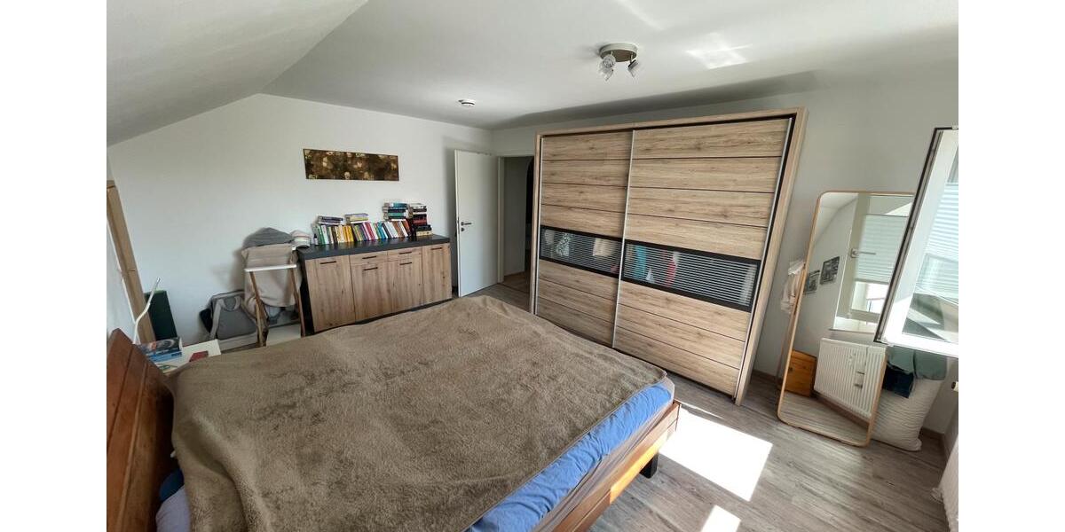 Dachgeschoßwohnung Bad Waldsee - 5 Zimmer, 120 m&sup2;, 1.050&euro; | Angebot:26522072