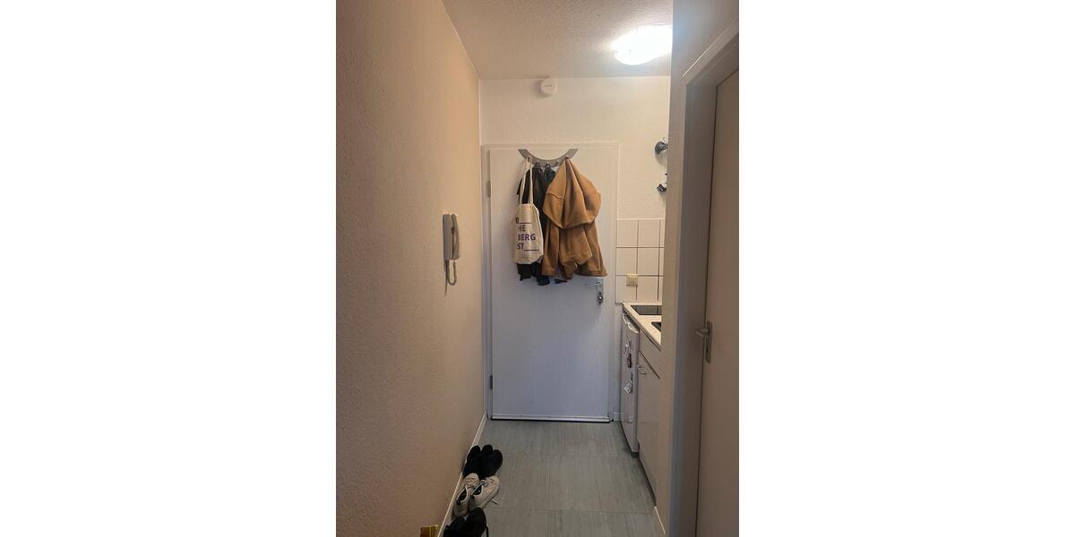 Etagenwohnung Mittweida - 1 Zimmer, 20 m&sup2;, 289&euro; | Angebot:24755987