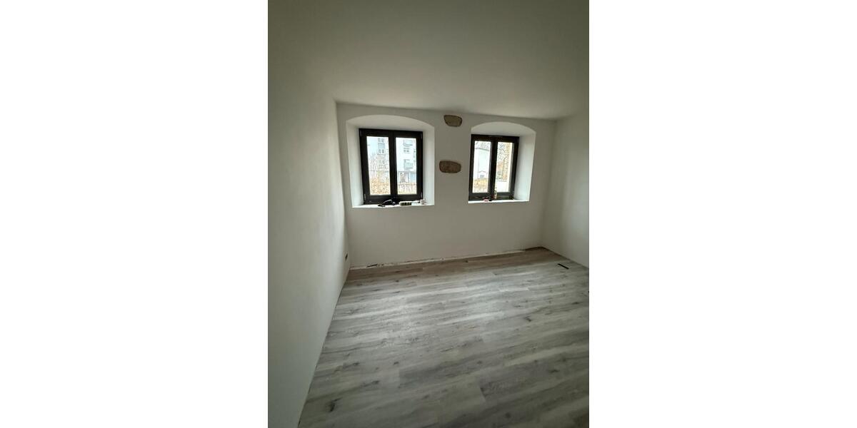 Neugründung 4er WG Erdgeschoss Erstbezug, zentral 4 zimmer