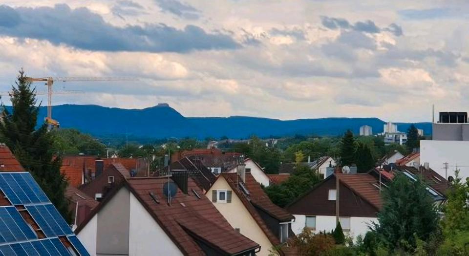 Dachgeschoßwohnung Nürtingen - 2.5 Zimmer, 65 m&sup2;, 920&euro; | Angebot:26567982