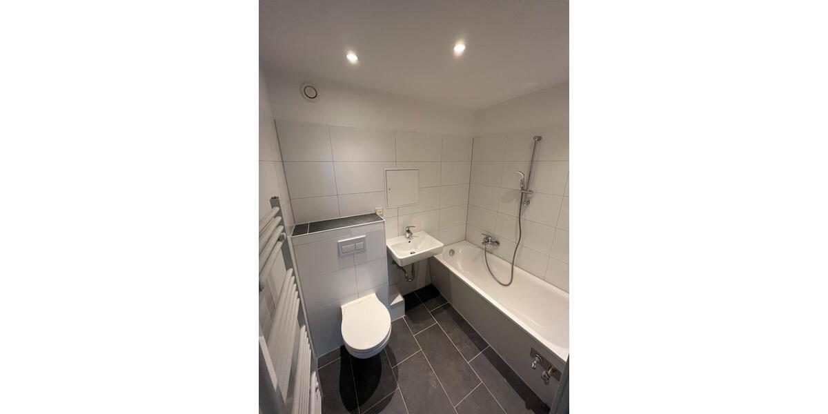 Erdgeschoßwohnung Leipzig Lausen-Grünau - 3 Zimmer, 68 m&sup2;, 505&euro; | Angebot:25246563