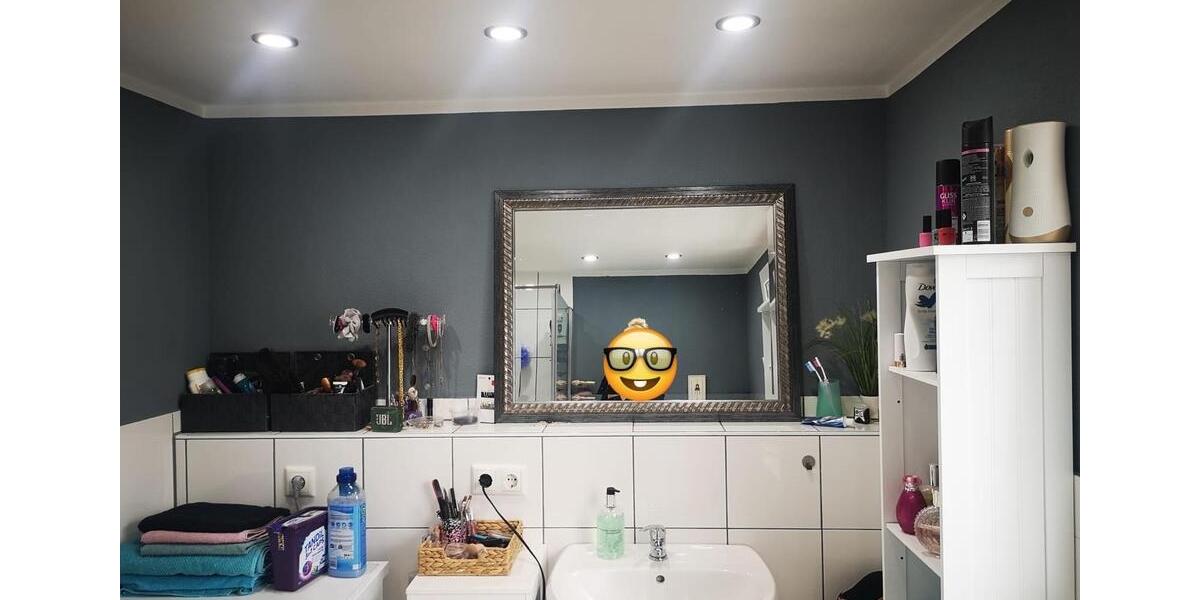 Dachgeschoßwohnung Rösrath - 3 Zimmer, 70 m&sup2;, 700&euro; | Angebot:25163123