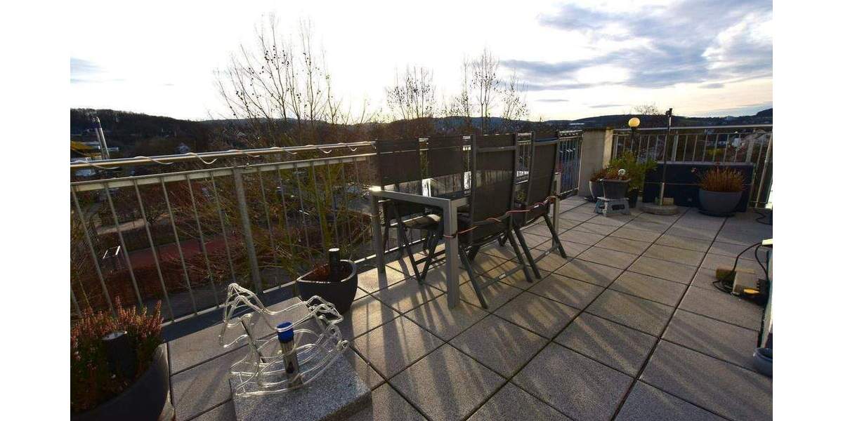 Etagenwohnung Hemer - 2 Zimmer, 83 m&sup2;, 995&euro; | Angebot:25107485