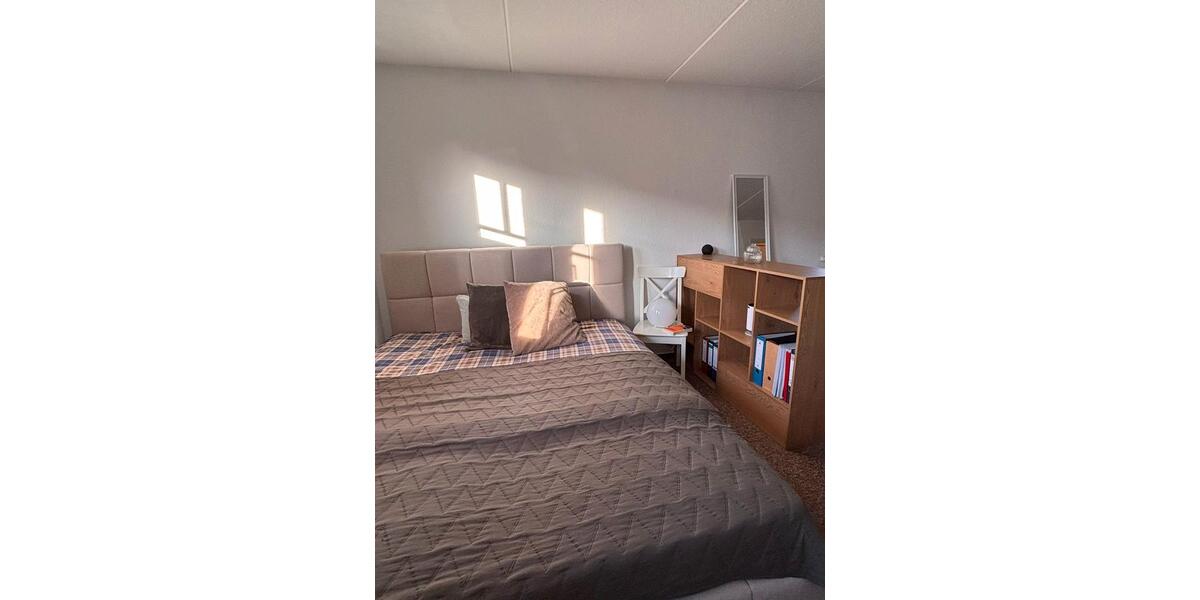 Etagenwohnung Flensburg - 1 Zimmer, 28 m&sup2;, 570&euro; | Angebot:26602818