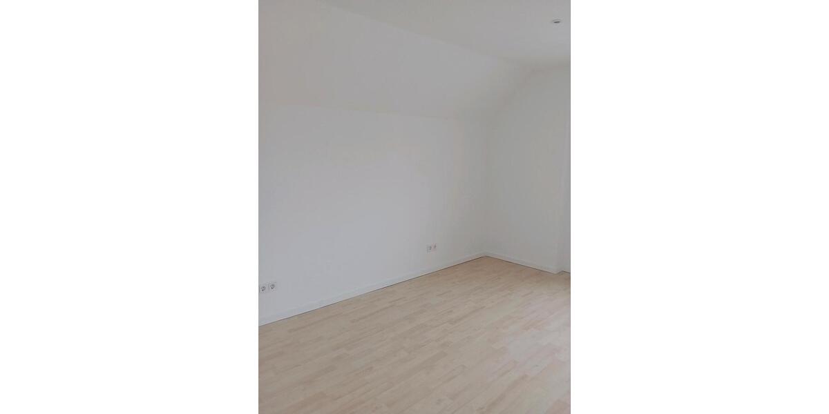 Dachgeschoßwohnung Augsburg - 2 Zimmer, 78 m&sup2;, 690&euro; | Angebot:24343727