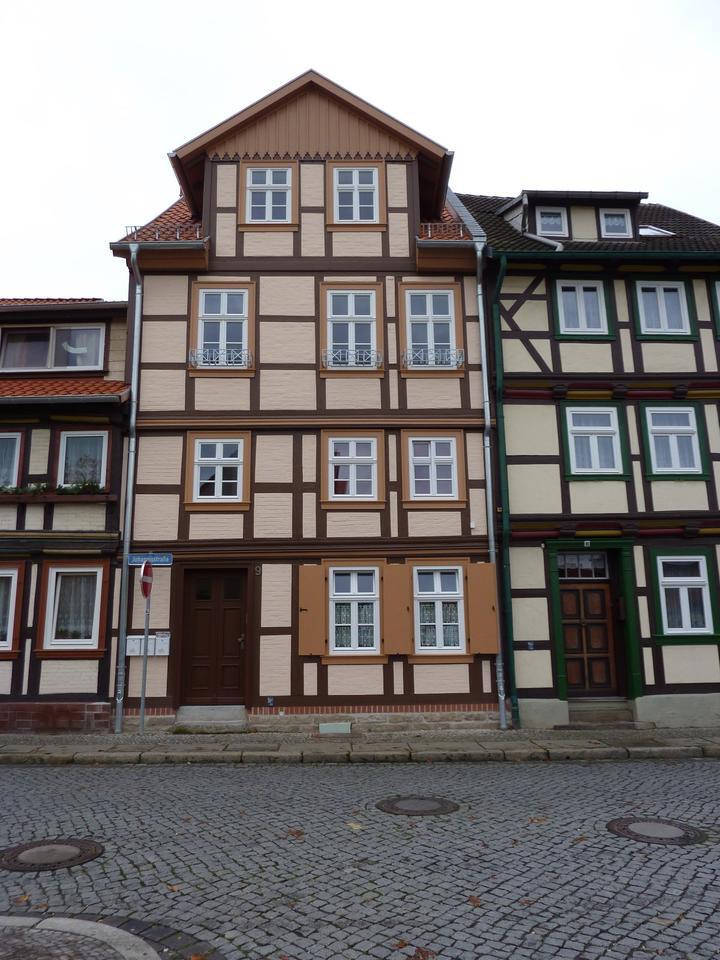 2-Raum Studenten Whg. im Zentrum von WR zu vermieten