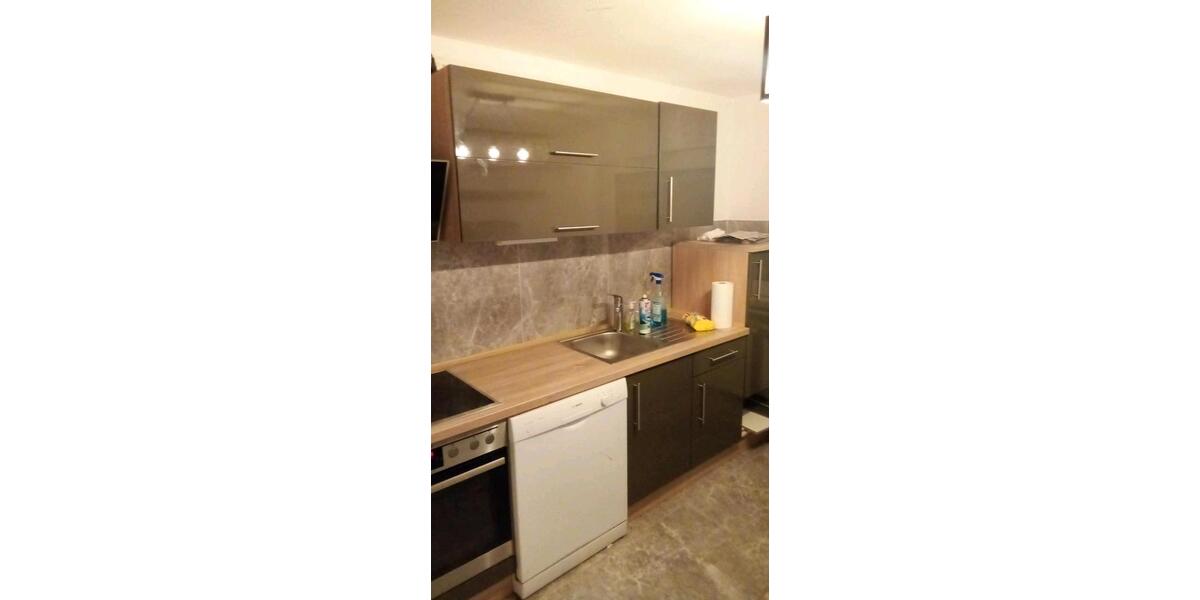 Etagenwohnung Bad Münder am Deister - 5 Zimmer, 160 m&sup2;, 900&euro; | Angebot:24729978