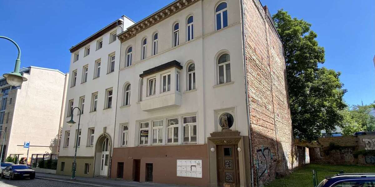 Wohnung zum Mieten in Halle 496 € 60.27 m² 2 zimmer