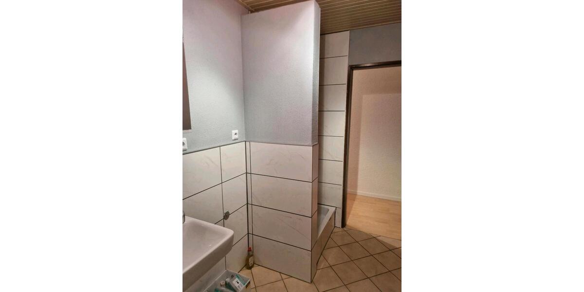Etagenwohnung Montabaur - 2 Zimmer, 110 m&sup2;, 800&euro; | Angebot:26051903