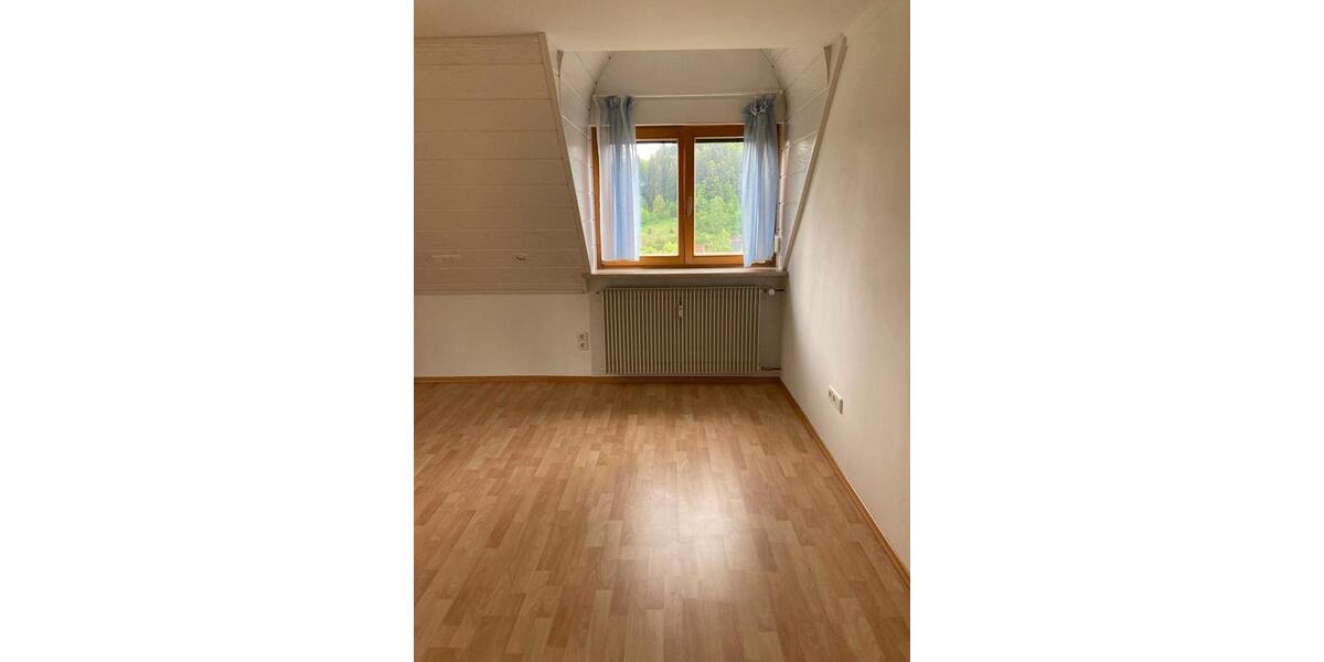 Einfamilienhaus Weigendorf - 3 Zimmer, 80 m&sup2;, 600&euro; | Angebot:26482714