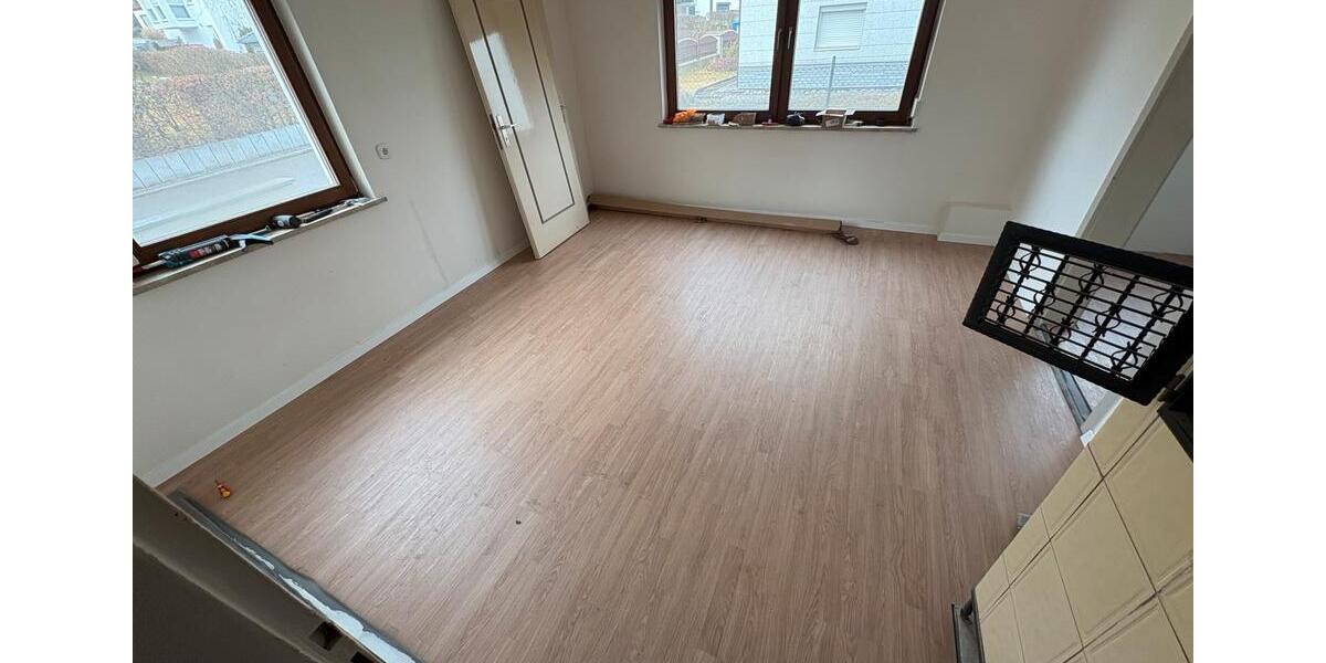 Doppelhaushälfte Burladingen - 4 Zimmer, 110 m&sup2;, 950&euro; | Angebot:26041523