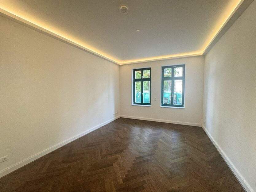 Nanu?! * Erstbezug im Süden * Parkett * Fußbodenheizung * Balkon * schönes Bad * LED-Licht 2 zimmer