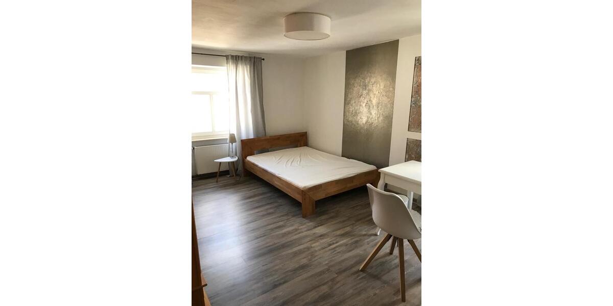 Wohnen auf Zeit Mayen - 5 Zimmer, 180 m&sup2;, 370&euro; | Angebot:25268488