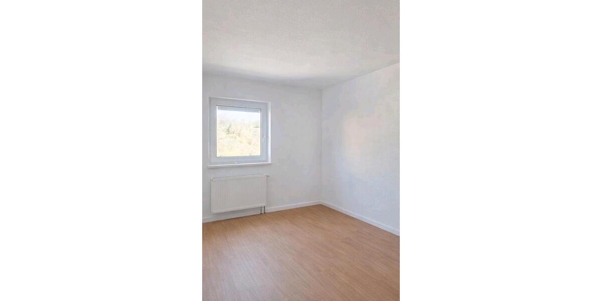 Erdgeschoßwohnung Niederburg - 2 Zimmer, 76 m&sup2;, 790&euro; | Angebot:26021873