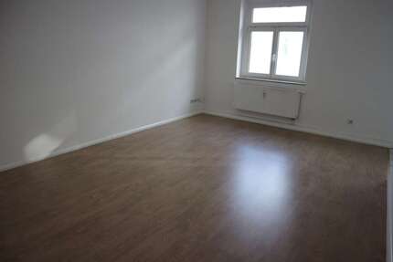 Wohnung Chemnitz Chemnitz - 1 Zimmer, 37 m&sup2;, 213&euro; | Angebot:25159933