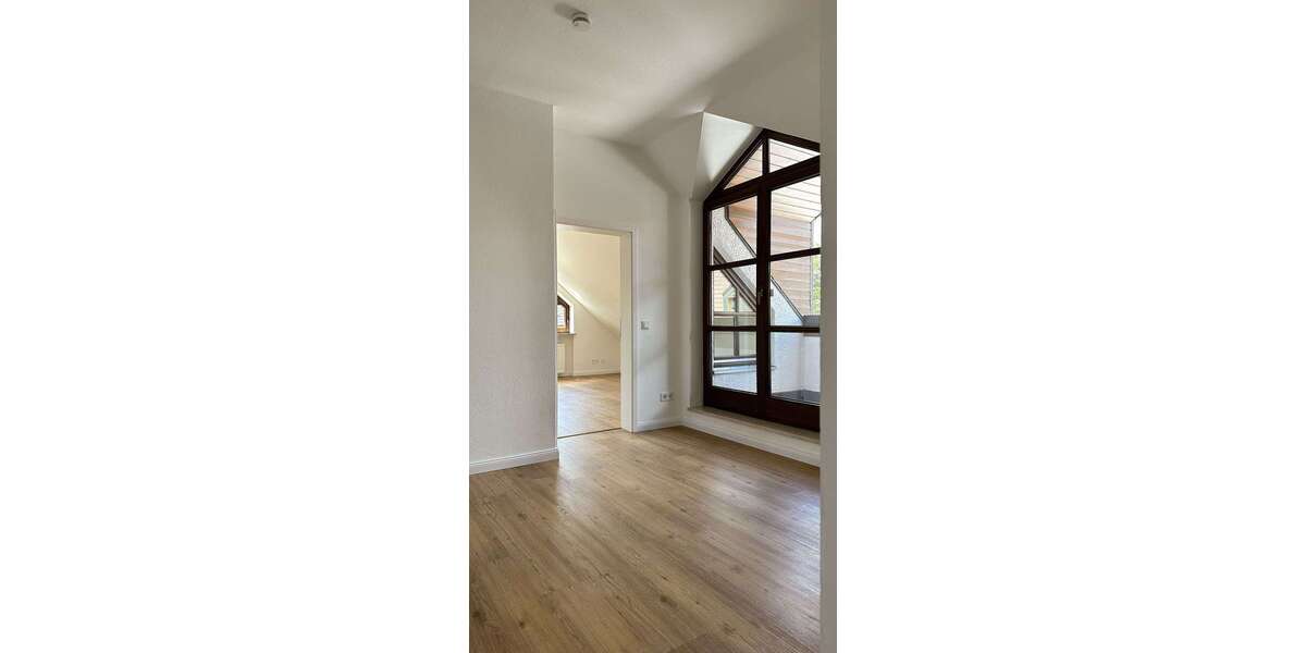 Etagenwohnung München Pasing-Obermenzing - 3 Zimmer, 99 m&sup2;, 1.650&euro; | Angebot:27055283