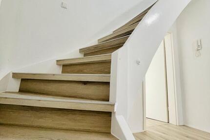 Wohnung Trossingen - 4.5 Zimmer, 100 m&sup2;, 900&euro; | Angebot:23595540