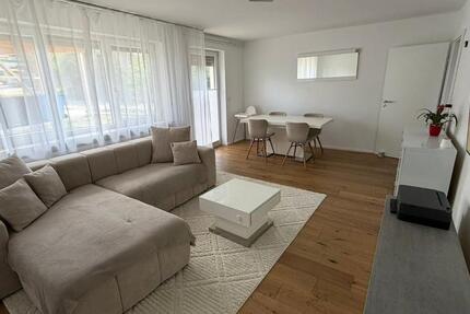 Wohnung Roßbach - 3 Zimmer, 81 m&sup2;, 620&euro; | Angebot:26585557