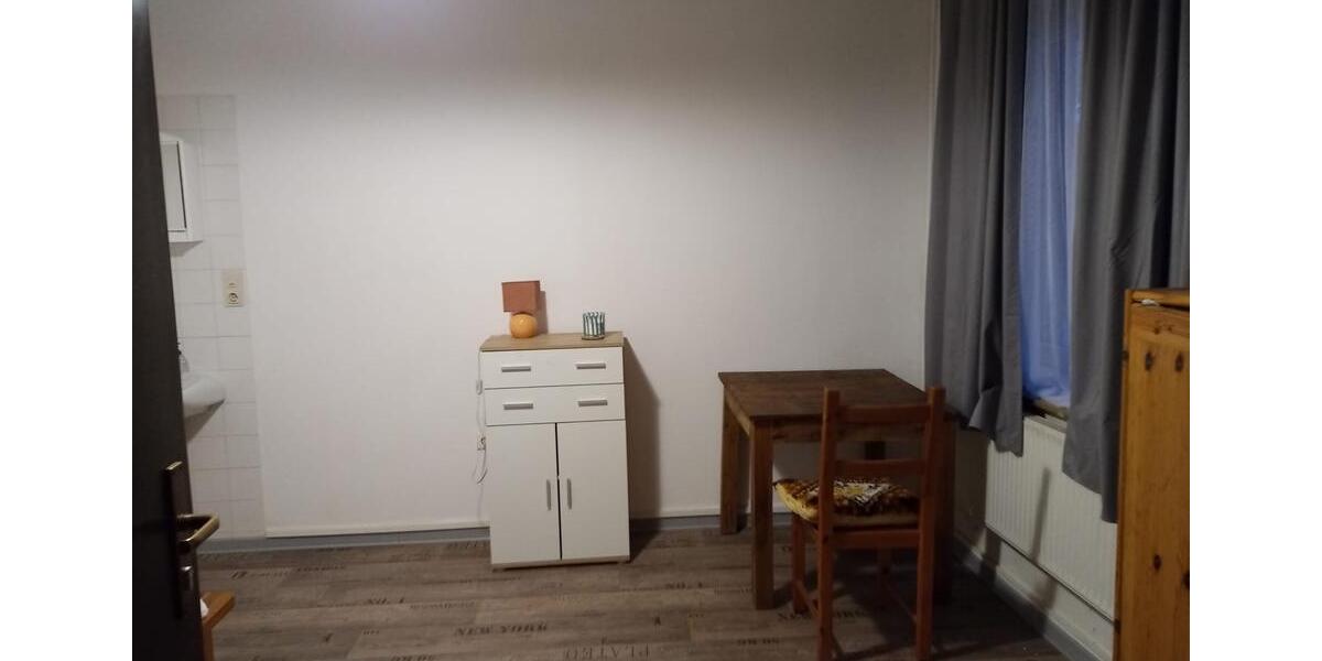 Erdgeschoßwohnung Stadthagen - 3 Zimmer, 16 m&sup2;, 350&euro; | Angebot:26581879