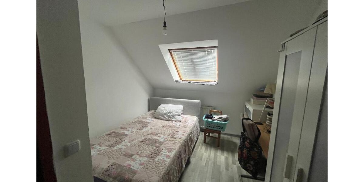 Dachgeschoßwohnung Minden Kuhlenkamp - 3 Zimmer, 70 m&sup2;, 550&euro; | Angebot:24783763