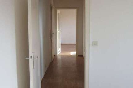 Wohnung Waldershof - 2 Zimmer, 51 m&sup2;, 288&euro; | Angebot:26274393