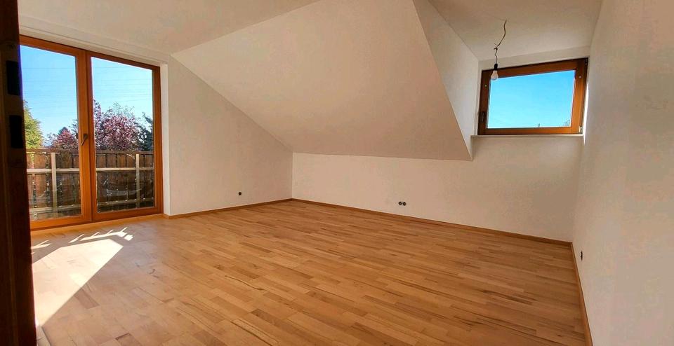 Dachgeschoßwohnung Königsfeld im Schwarzwald - 6 Zimmer, 75 m&sup2;, 690&euro; | Angebot:26603208