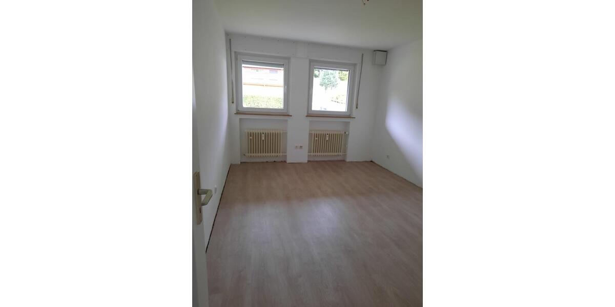 Erdgeschoßwohnung Bad Berleburg - 2 Zimmer, 51 m&sup2;, 360&euro; | Angebot:26546115
