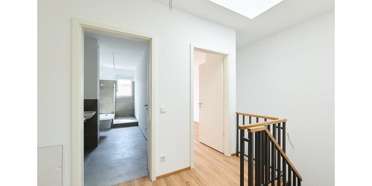 Maisonettenwohnung Coburg - 3 Zimmer, 97 m&sup2;, 1.310&euro; | Angebot:21296321
