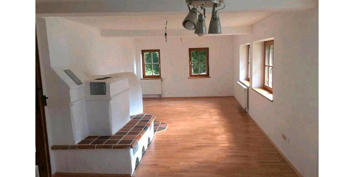 Hochparterre Rauschenberg - 2 Zimmer, 100 m&sup2;, 680&euro; | Angebot:26320300