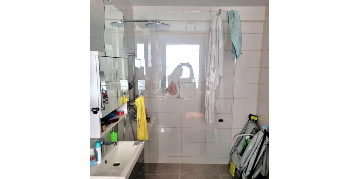 Erdgeschoßwohnung Bretten - 3 Zimmer, 90 m&sup2;, 1.200&euro; | Angebot:24840636