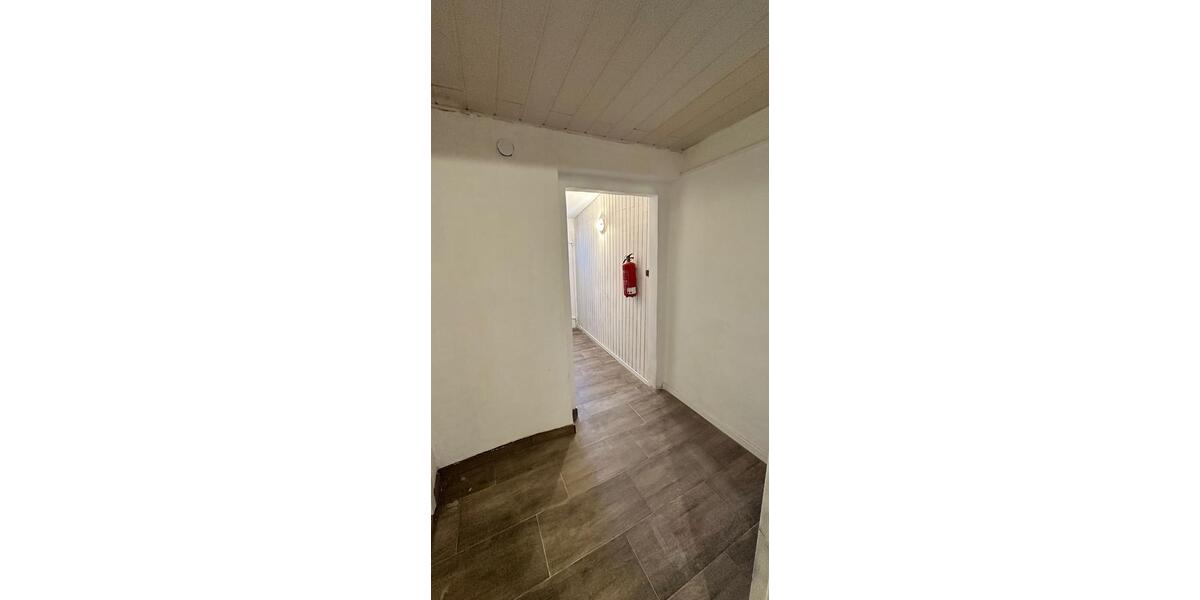 Ich vermiete ein schönes Haus in 99707 Kyffhäuserland. 6 zimmer