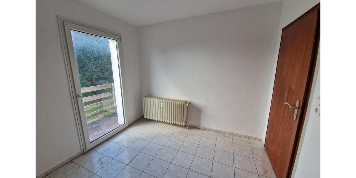 Dachgeschoßwohnung Saterland - 4 Zimmer, 80 m&sup2;, 550&euro; | Angebot:24866303