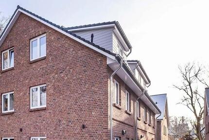 Haus Pinneberg - 6 Zimmer, 152 m&sup2;, 2.300&euro; | Angebot:23647033