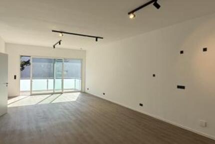 Erstklassige Wohnung mit exklusiver Ausstattung, Balkon & Fahrstuhl, in Iserlohn-Hennen zu vermieten zimmer