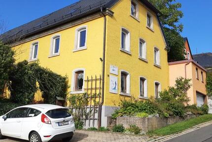 Wohnung Wunsiedel - 3 Zimmer, 71 m&sup2;, 490&euro; | Angebot:25881493