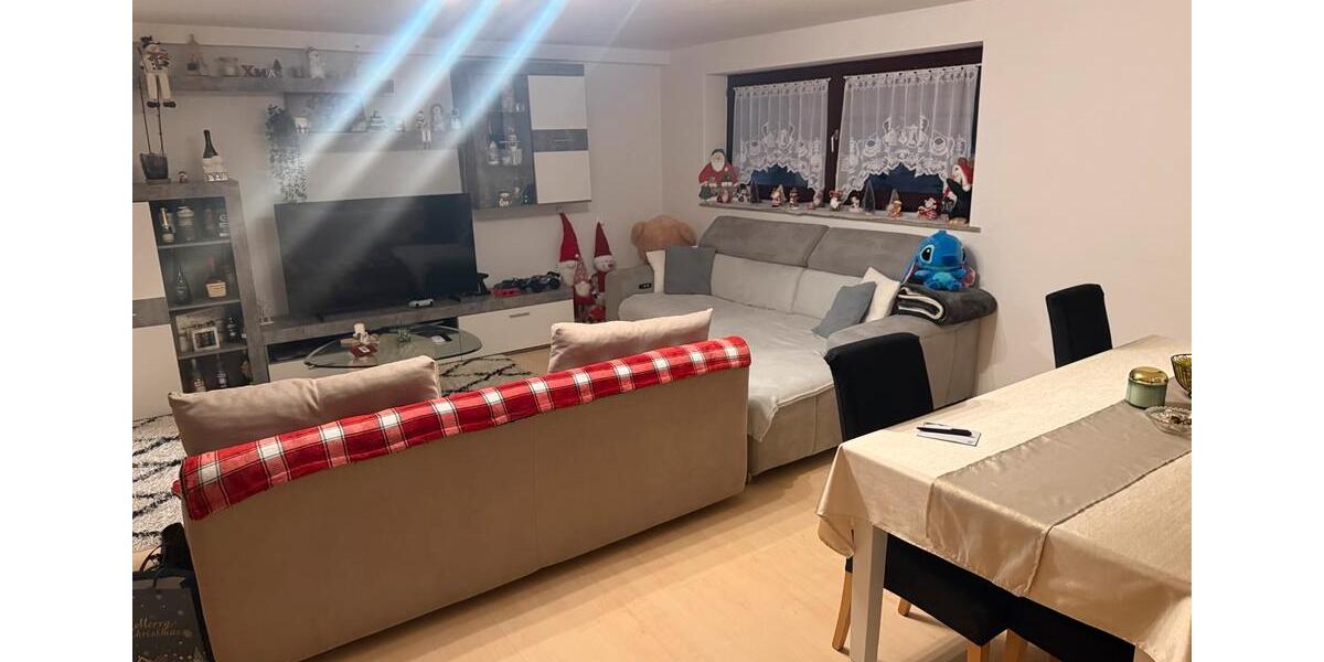 Etagenwohnung Cadolzburg - 2.5 Zimmer, 55 m&sup2;, 780&euro; | Angebot:25657040