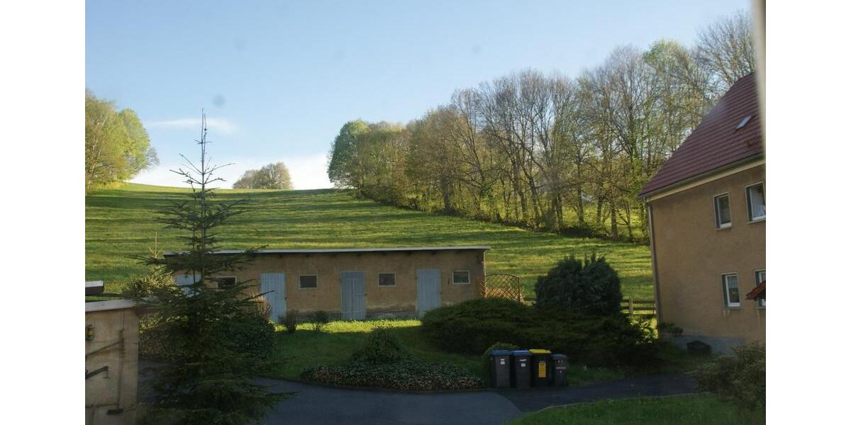 Etagenwohnung Grünhainichen - 3 Zimmer, 72 m&sup2;, 380&euro; | Angebot:24651350