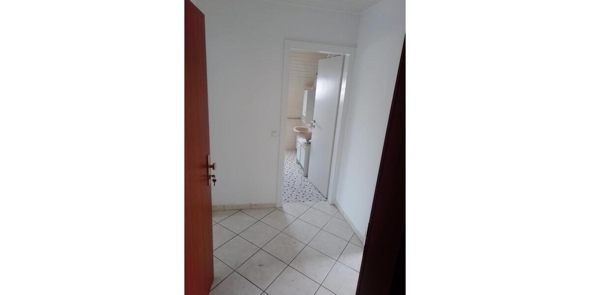 1,5 Zi. DG - WHG zu vermieten 1.5 zimmer