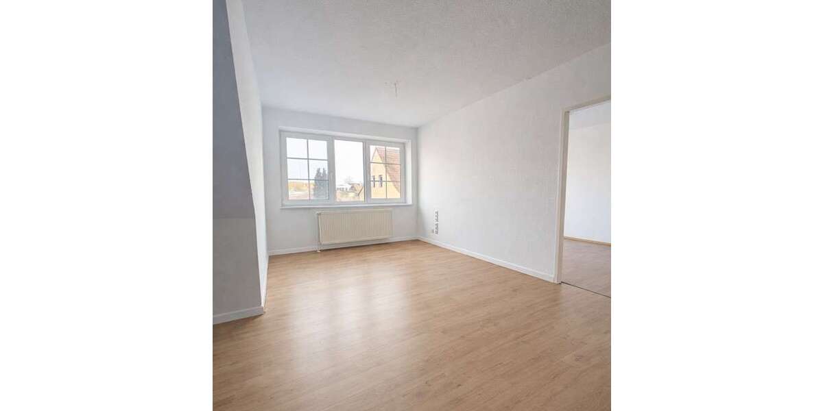 Etagenwohnung Perleberg - 2 Zimmer, 82 m&sup2;, 530&euro; | Angebot:25268972