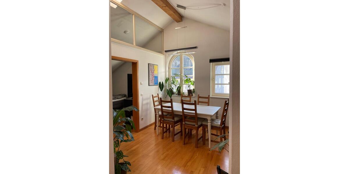 Dachgeschoßwohnung Trostberg - 2 Zimmer, 43 m&sup2;, 710&euro; | Angebot:25173864