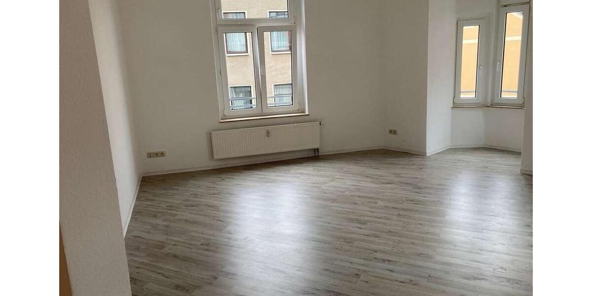 Etagenwohnung Reichenbach im Vogtland - 1 Zimmer, 35 m&sup2;, 360&euro; | Angebot:26515138